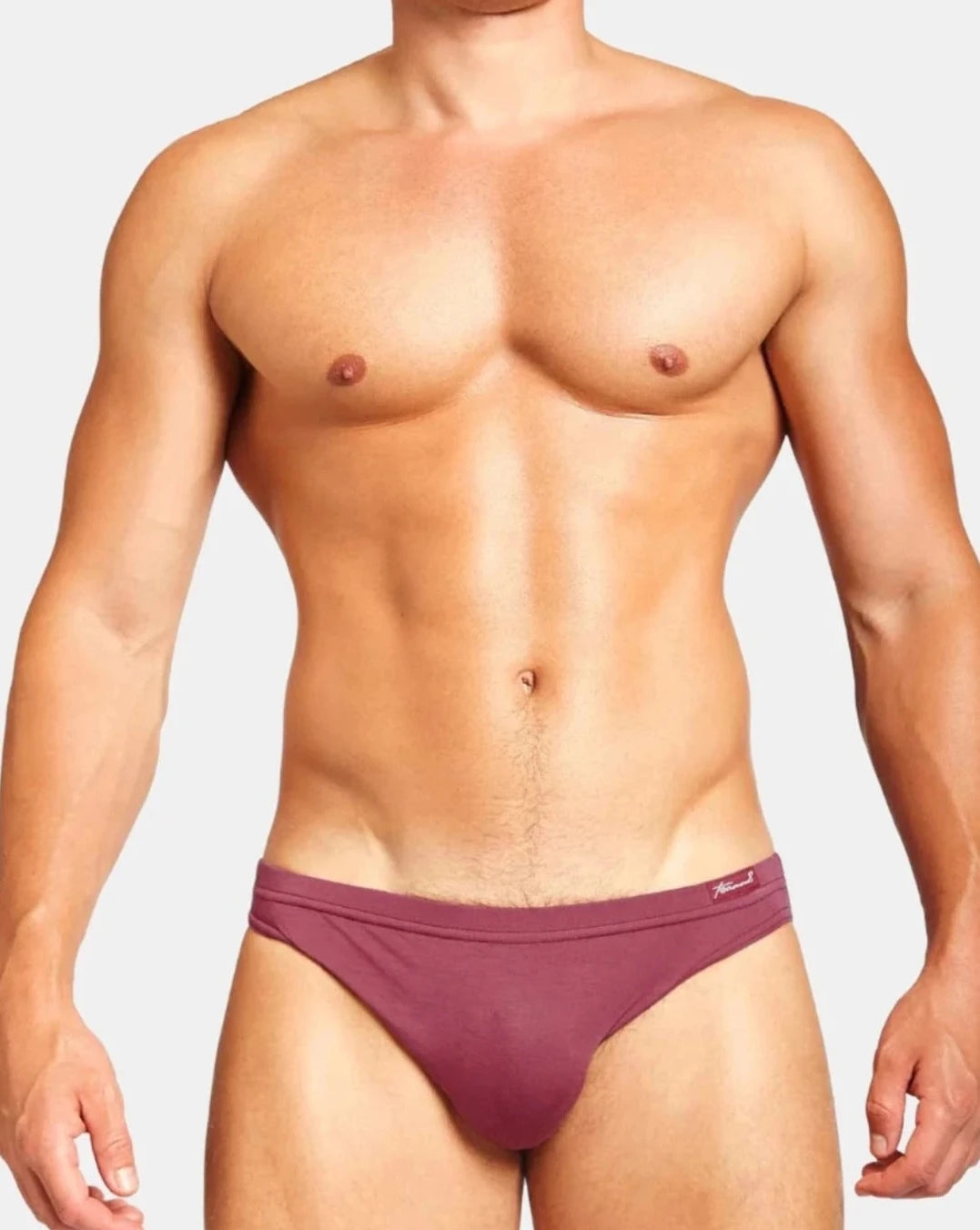 Man wearing burgundy mens briefs from Teamm8